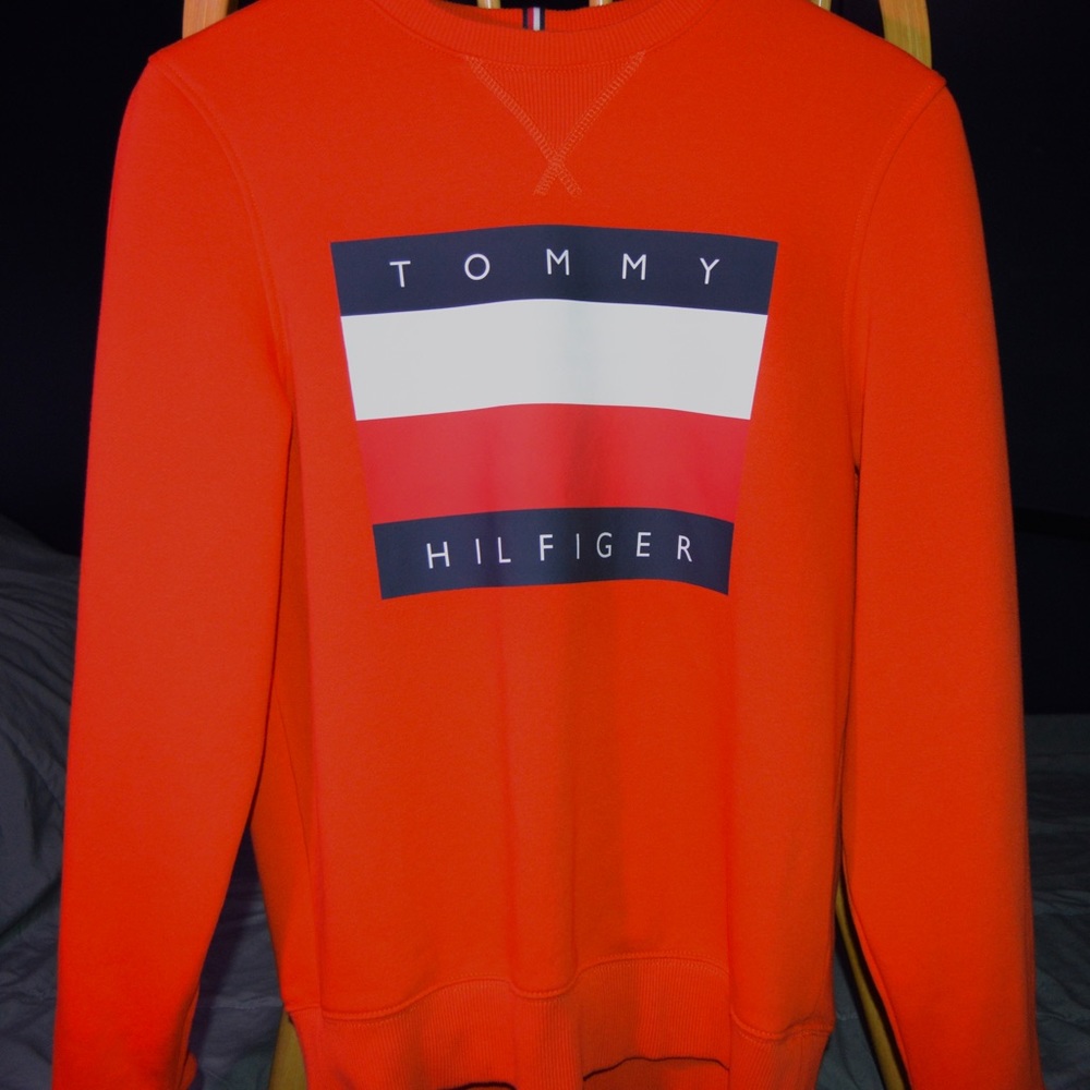 Tommy Hilfiger sweater